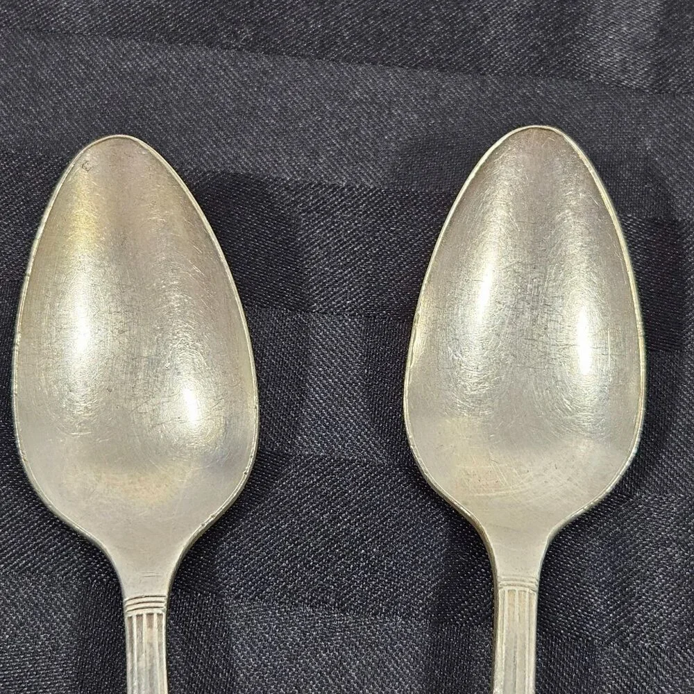 Vintage Oneida‎ Community Plate Silverplate 4 Teaspoons Coronation Pattern